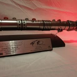 Brad Davies Rare Collectables Master Replicas Signature Edition Darth Maul 2006 Force FX Lightsaber (SW-214S) Signed By Ray Park. (limited 500 Pcs)