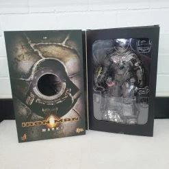 Elijah Franco IRON MAN MARK I - 1/6TH SCALE LIMITED EDITITION COLLECTABLE HOT TOY FIGURINE (Original Version)