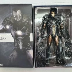 Elijah Franco IRON MAN 3 SNEAKY (MARK XV) 1/6TH SCALE COLLECTABLE HOT TOY FIGURINE Rare Collectables