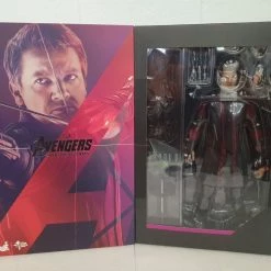 Elijah Franco AVENGERS: AGE OF ULTRON HAWKEYE 1/6TH SCALE COLLECTABLE HOT TOY FIGURINE Rare Collectables