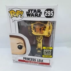 Nikki Smith-Mackenzie POP! Vinyls Star Wars - Princess Leia Gold Chrome SW19 US Exclusive Pop! Vinyl