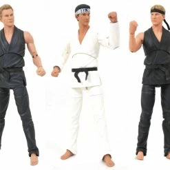 Diamond Select Toys Cobra Kai - SDCC 2021 Deluxe Figure Boxed Set Figurines 6 Diamond Select Toys Cobra Kai - SDCC 2021 Deluxe Figure Boxed Set Figurines