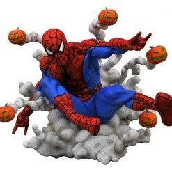 Diamond Select Toys Spider-Man - Pumpkin Bomb Spider-Man PVC Statue