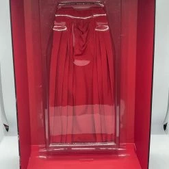 Kim Cole Thor - Thor 1/6 Scale Limited Edition Collectible Figurine 12” Hot Toy MMS 146