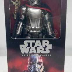 Chris Pineda Rare Collectables Star Wars: Force Awakens - Captain Phasma Epic Battles 12" Figurine