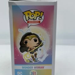 Michael Paparella Wonder Woman 1984 - Wonder Woman With Lightning Glow In The Dark NYCC 2020 Exclusive Pop! Vinyl Rare Collectables
