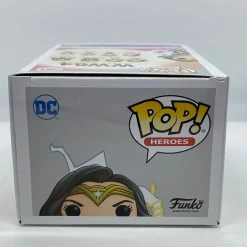 Michael Paparella Wonder Woman 1984 - Wonder Woman With Lightning Glow In The Dark NYCC 2020 Exclusive Pop! Vinyl Rare Collectables