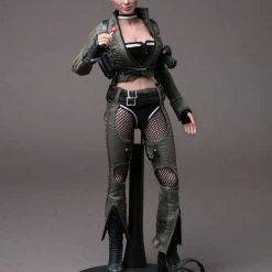 Elijah Franco SUCKER PUNCH AMBER 1/6TH SCALE COLLECTABLE HOT TOY FIGURE