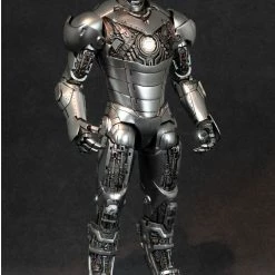 Elijah Franco IRON MAN 2 MARK II (ARMOR UNLEASHED VERSION) 1/6TH SCALE LIMITED EDITION COLLECTABLE HOT TOY FIGURINE