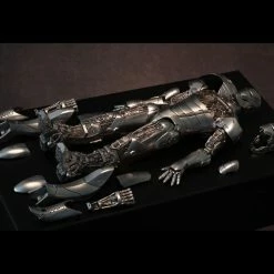 Elijah Franco IRON MAN 2 MARK II (ARMOR UNLEASHED VERSION) 1/6TH SCALE LIMITED EDITION COLLECTABLE HOT TOY FIGURINE