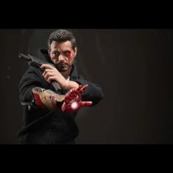 Rosie IRON MAN 3 TONY STARK (THE MECHANIC) 1/6TH SCALE COLLECTIBLE FIGURINE