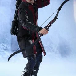 Elijah Franco AVENGERS: AGE OF ULTRON HAWKEYE 1/6TH SCALE COLLECTABLE HOT TOY FIGURINE Rare Collectables