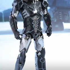 Elijah Franco IRON MAN 3 SNEAKY (MARK XV) 1/6TH SCALE COLLECTABLE HOT TOY FIGURINE Rare Collectables