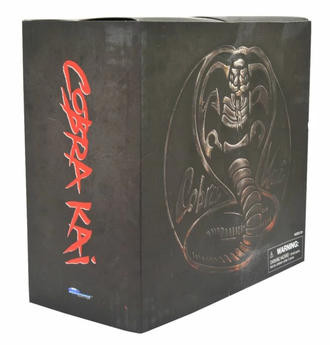Diamond Select Toys Cobra Kai - SDCC 2021 Deluxe Figure Boxed Set Figurines 4 Diamond Select Toys Cobra Kai - SDCC 2021 Deluxe Figure Boxed Set Figurines